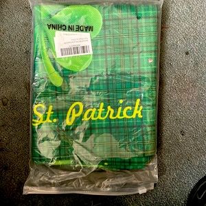 New no tag Amazon label